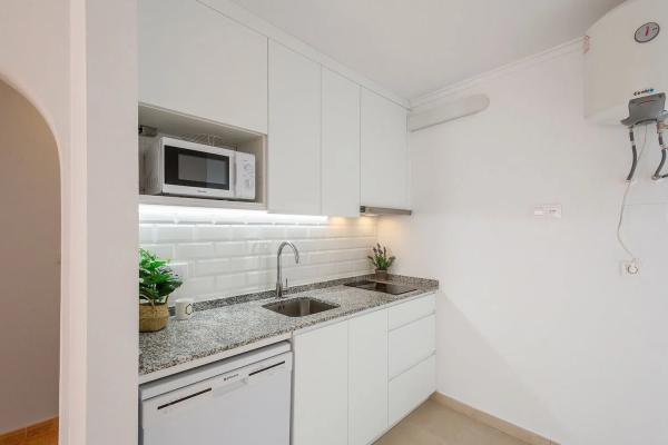 Ático en venta en  Calle Río Rhin, 238, Torrevieja photo 1