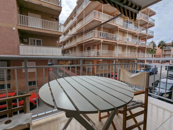 Apartment for sale in  Barrio Playa de los Náufragos, Torrevieja photo 1