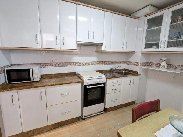 Apartment for sale in  Barrio Playa de los Náufragos, Torrevieja photo 3