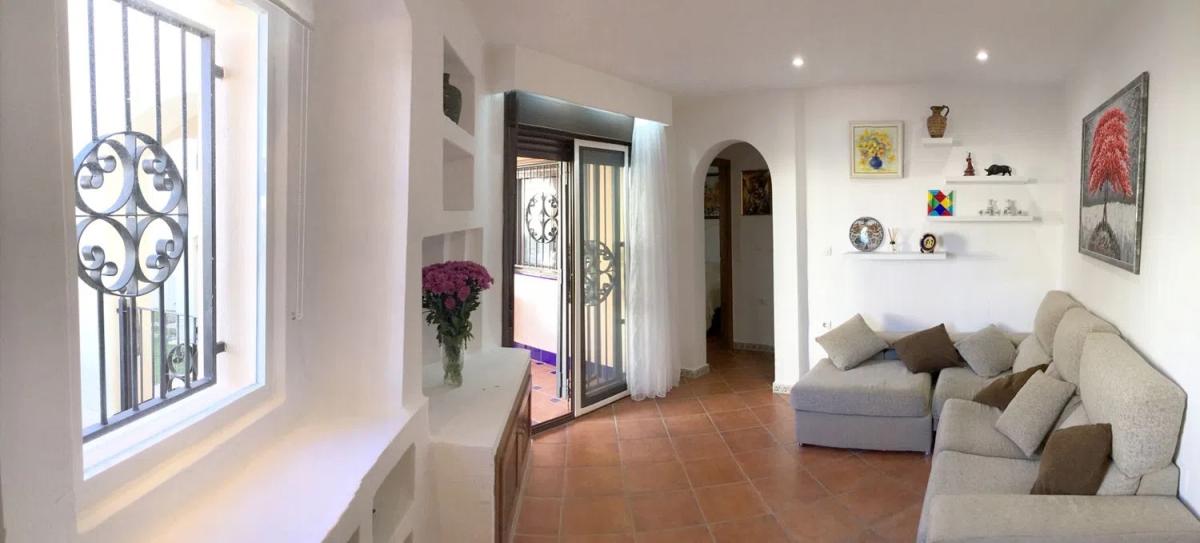 Sale of apartment in Calle Ribeiro, 1125, Torrevieja
 photo 3