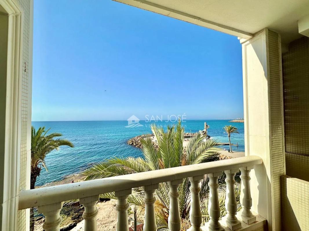Venta de piso en Barrio Las Piscinas Naturales, Torrevieja
photo 4