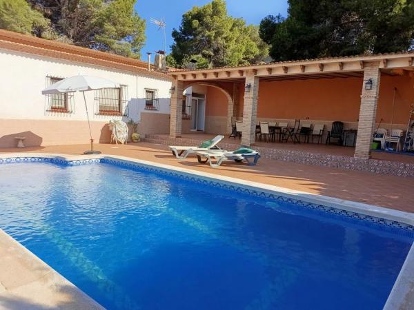 Chalet pareado photo 1