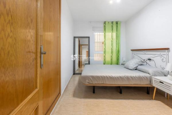 Продажа квартиры в  Calle Mar Baltico, 16, Торревьеха photo 1