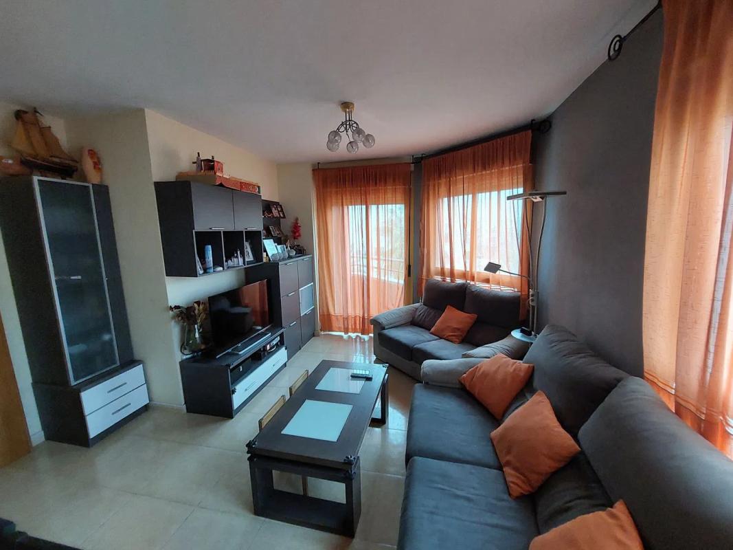 Sale of apartment in Calle San Pascual, 38, Torrevieja
photo 2