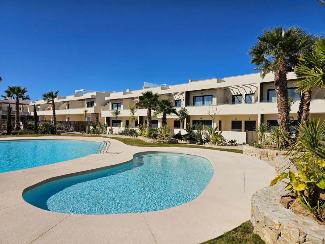 Sale of apartment in Barrio La Veleta, Torrevieja
 photo 2
