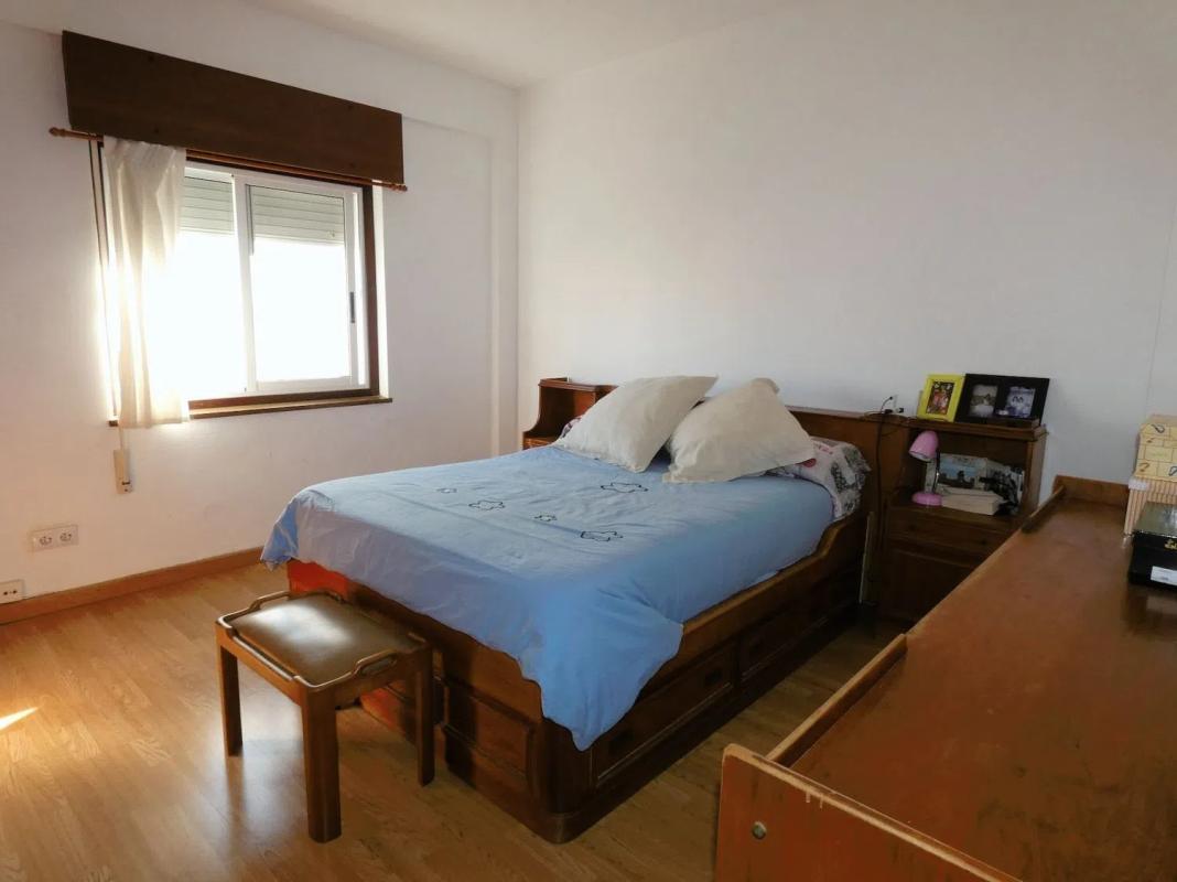 Venta de piso en Plaza Castelar, 5 -1, Torrevieja
photo 1