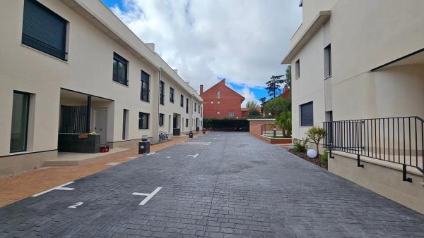 Promoción HERMANOS SAN ROMÁN 1 obra nueva en Pozuelo de Alarcón photo 1