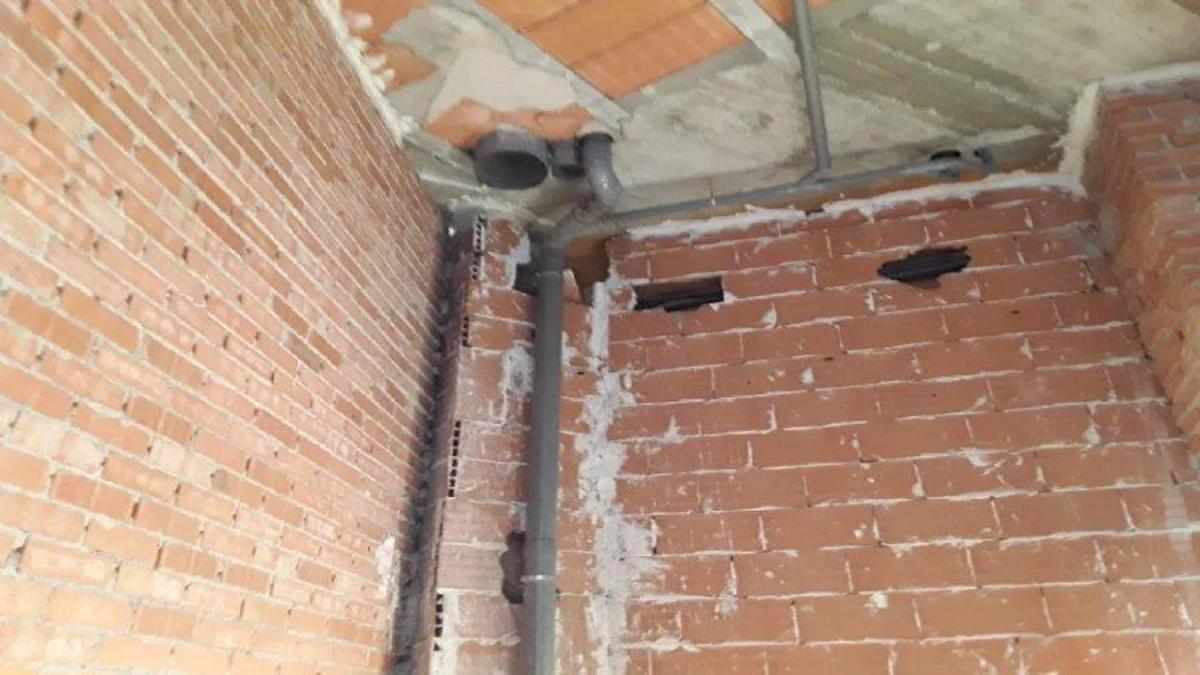 New construction LOCALES COMERCIALES CORTINAS CERVANTES 10 in Arganda photo 2