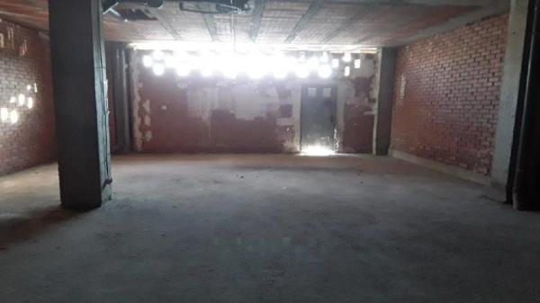 Promoción LOCALES COMERCIALES CORTINAS CERVANTES 10 obra nueva en Arganda photo 4