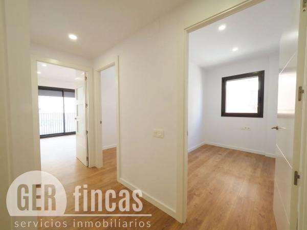 Продажа квартиры в  Calle Ramón y Cajal, 48, Terrassa photo 4