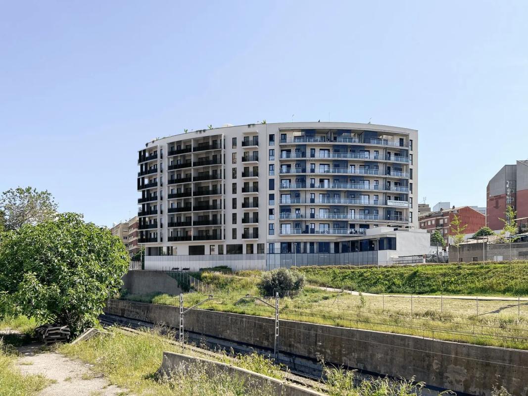 Obra nueva BALCONS DE GRANOLLERS en Granollers (Revista) photo 3