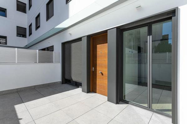 Квартира на продажу на Calle Oriental, 16, Госпиталет-де-Льобрегат thumbnail 1