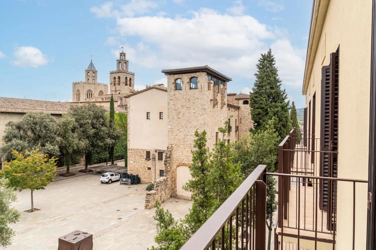 Obra nueva Plaza Octavià en Sant Cugat del Vallès (Revista) photo 3