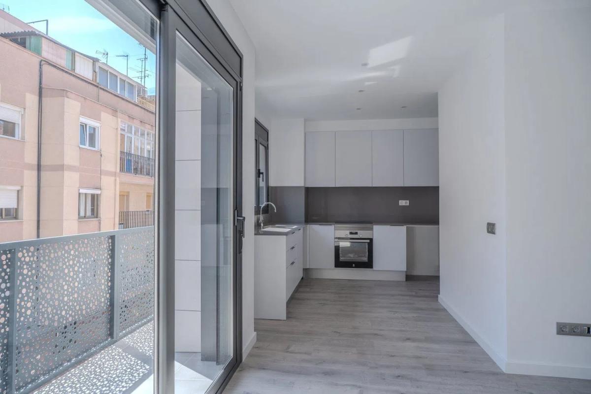 Obra nueva LLULL en Santa Coloma de Gramenet (Revista) photo 2