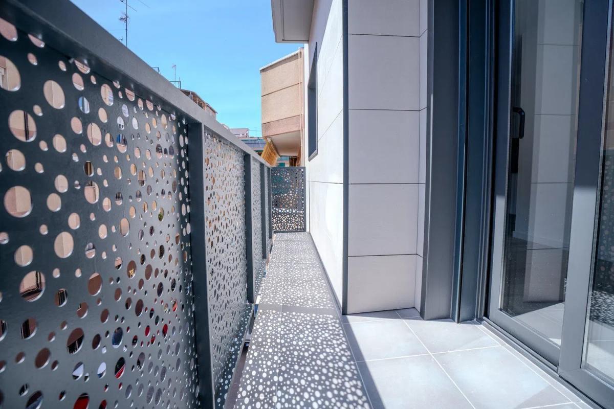 Obra nueva LLULL en Santa Coloma de Gramenet (Revista) photo 4