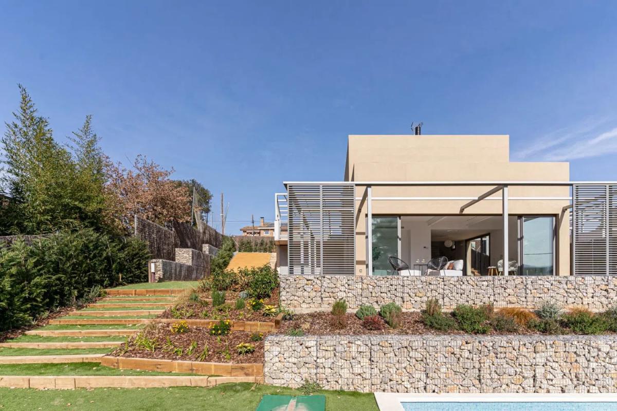 Obra nueva Salcillo en Cerdanyola del Vallès (Revista) photo 2