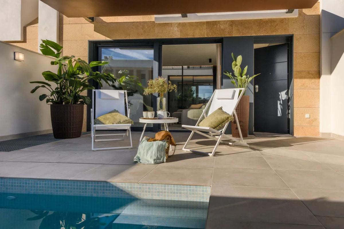 Venta de chalet adosado en Avenida ANDRES HERNANDEZ ROS s/n , Murcia photo 3