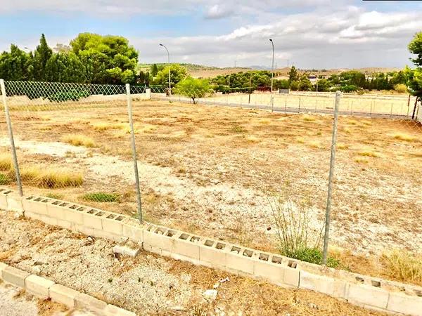 Terreno en calle Azahar photo 2