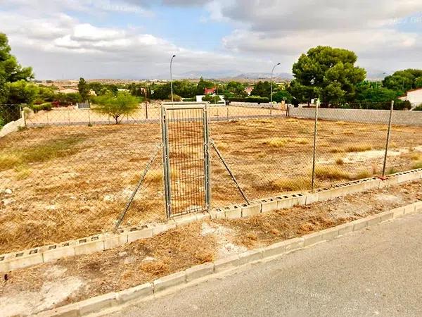 Terreno en calle Azahar photo 3
