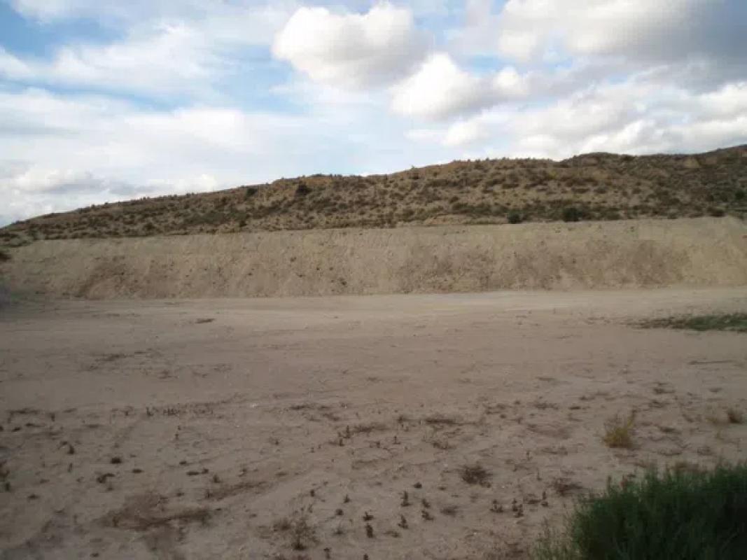 Terreno en venta en Mutxamel, Alicante photo 2