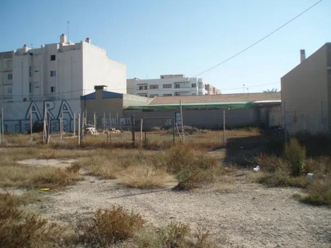 Terreno en venta en Mutxamel, Alicante photo 2