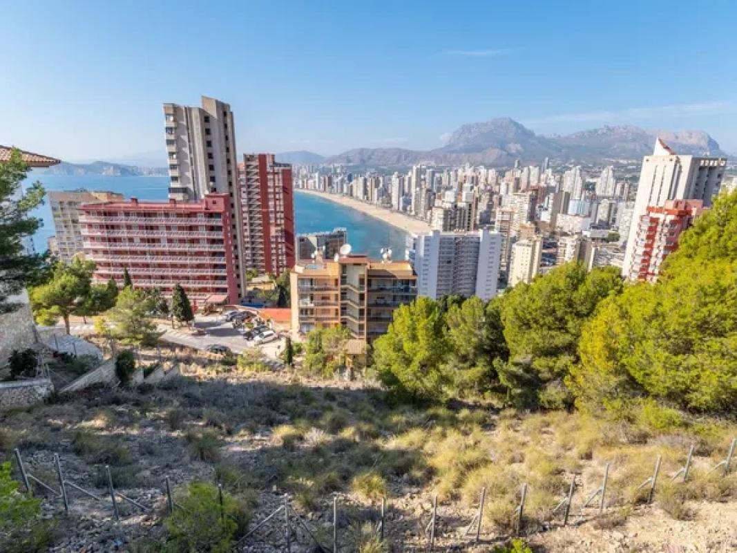 Działka na sprzedaż w Benidorm, Alicante photo 3
