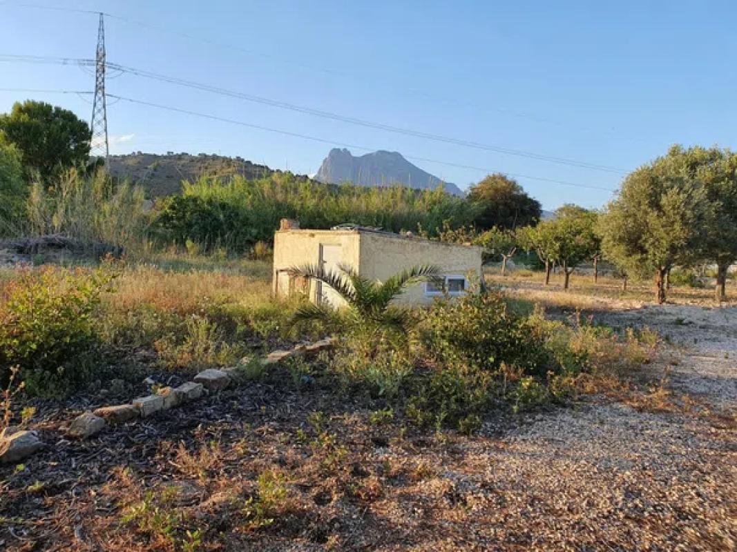 Terreno en venta en La Villajoyosa / Vila Joiosa, Alicante photo 2