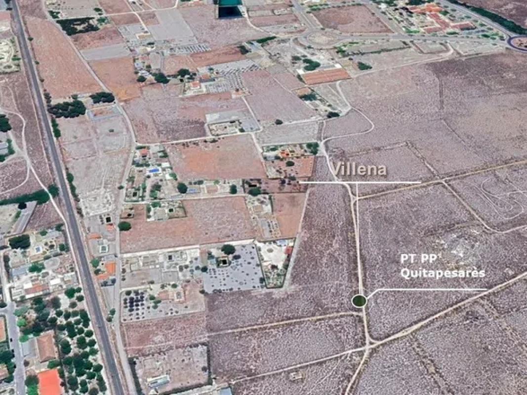 Terreno en venta en Villena, Alicante photo 4