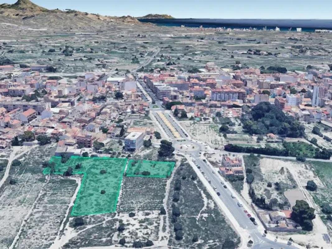 Terreno en venta en Mutxamel, Alicante photo 3