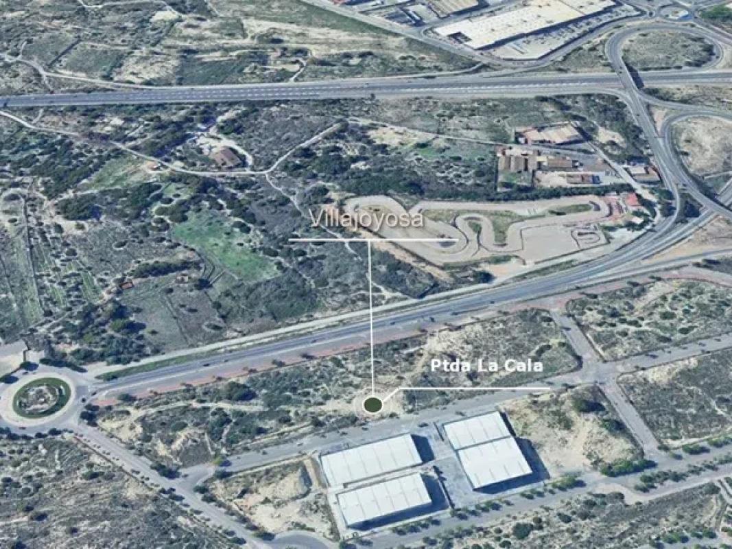 Terreno en venta en La Villajoyosa / Vila Joiosa, Alicante photo 4