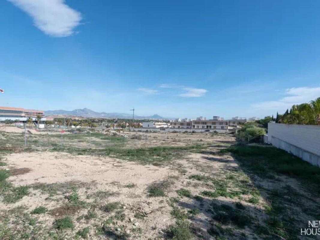 Terreno en venta en Alicante / Alacant, Alicante photo 5