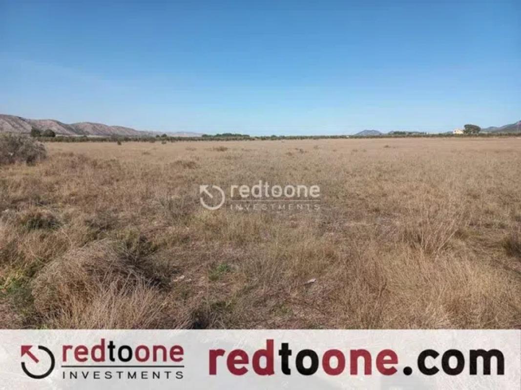 Terreno en venta en Villena, Alicante photo 4