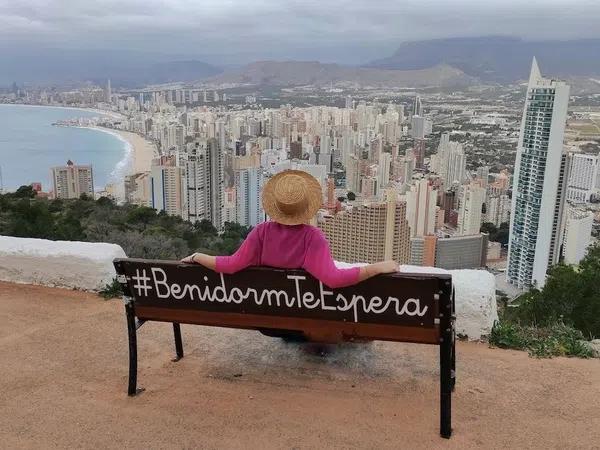 Terreno en avenida Albir, 11 photo