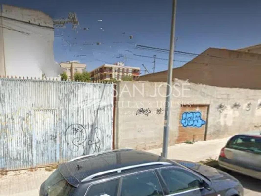 Terreno en venta en Elche / Elx, Alicante photo 3