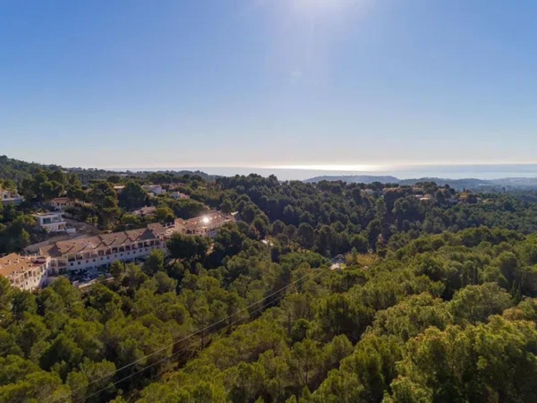 Terreno en venta en Altea, Alicante photo 1