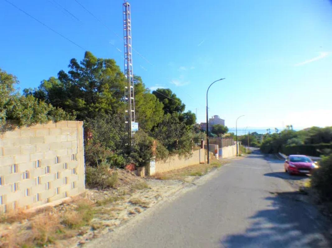 Terreno en venta en El Campello, Alicante photo 3