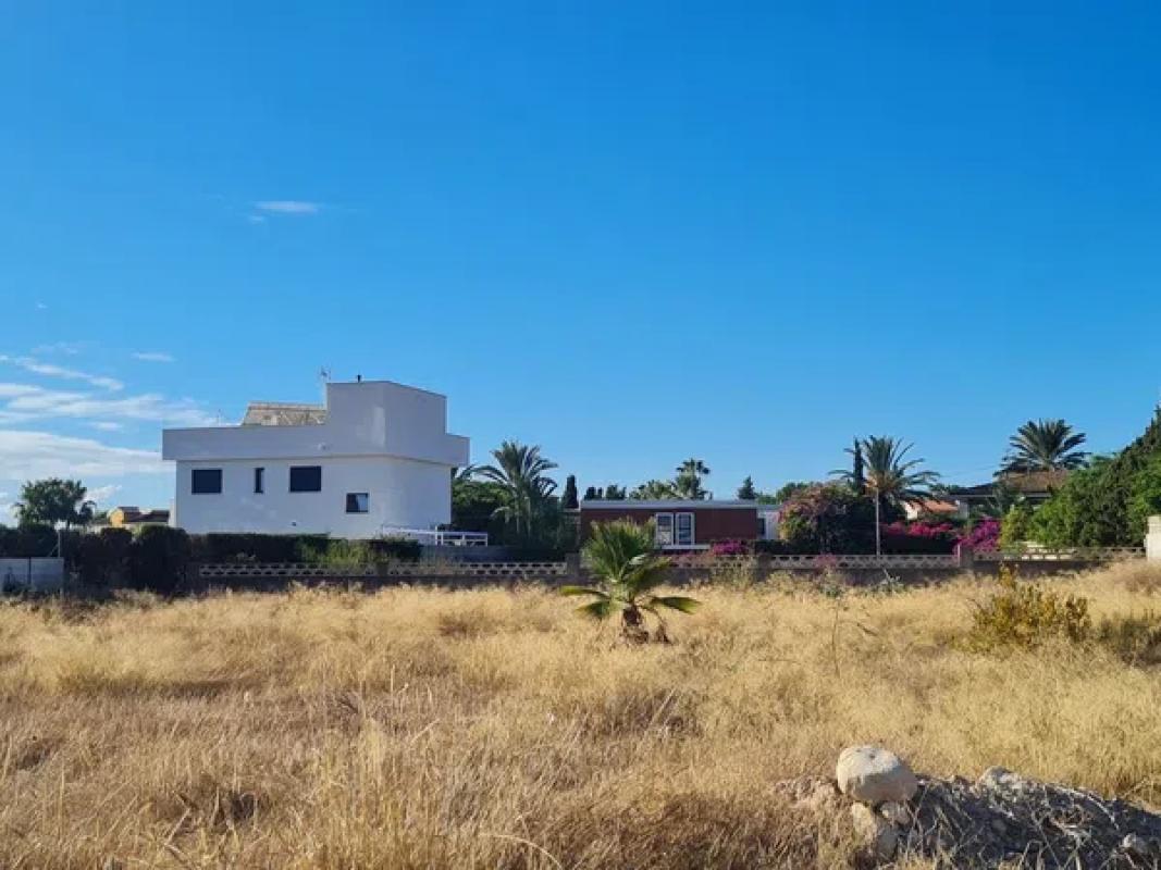 Land for sale in Alicante, Alicante photo 1