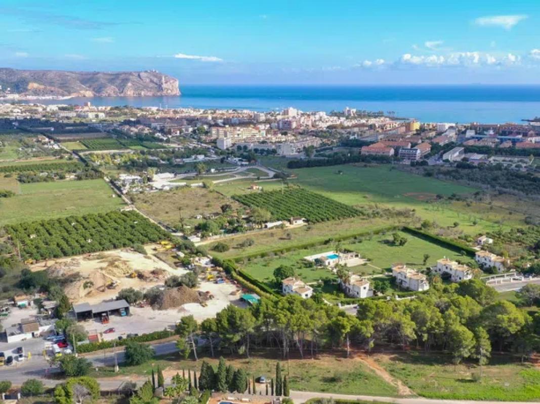Terreno en venta en Jávea/Xàbia, Alicante photo 1