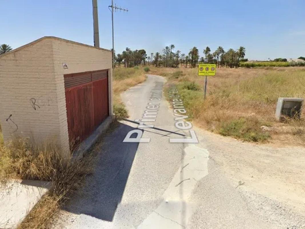 Terreno en venta en Elche / Elx, Alicante photo 4