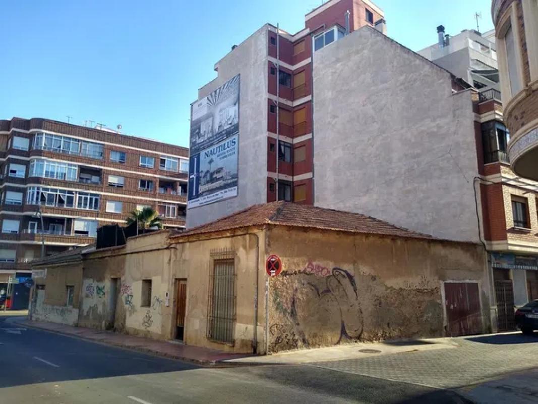 Terreno en venta en Torrevieja, Alicante photo 4