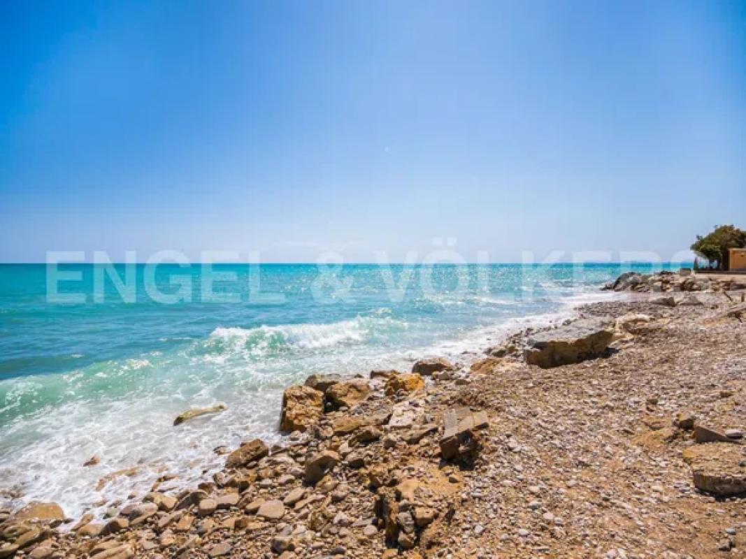 Terreno en venta en La Villajoyosa / Vila Joiosa, Alicante photo 4