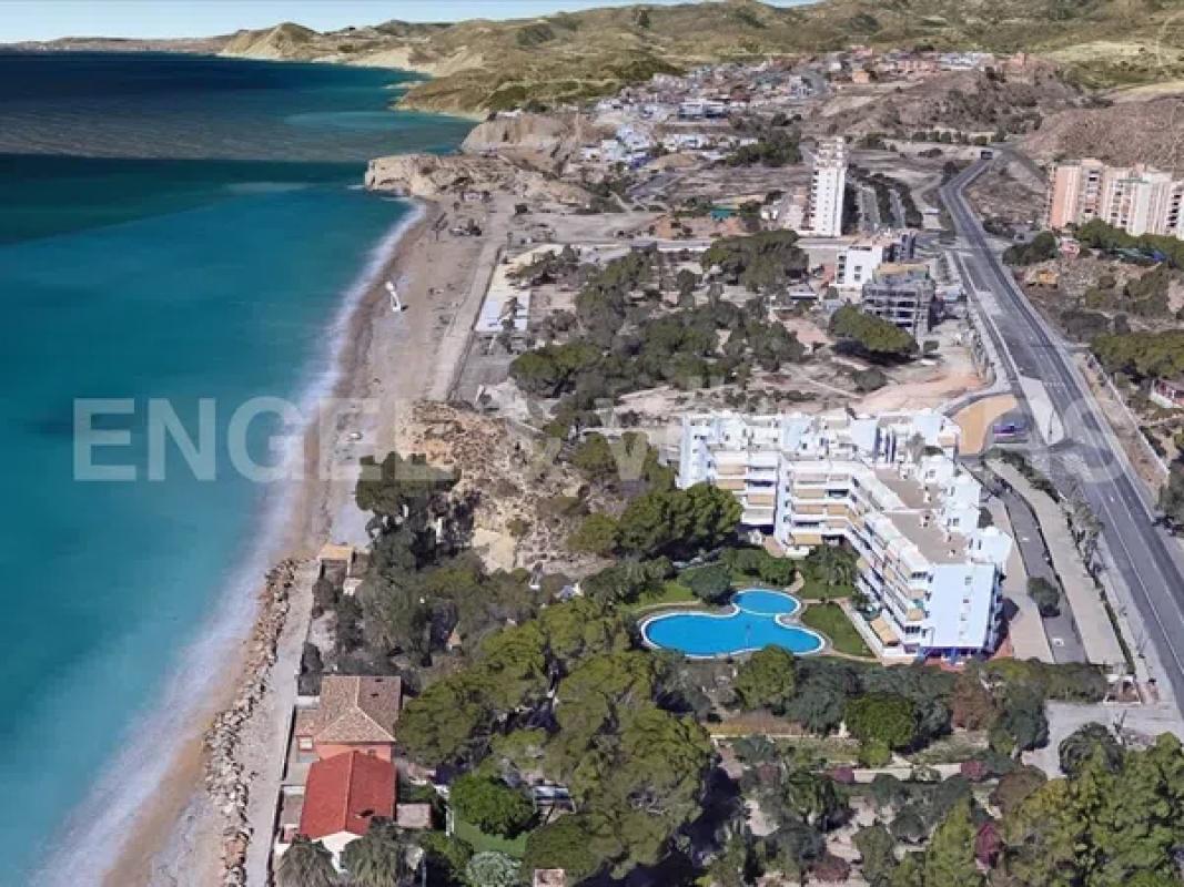 Terreno en venta en La Villajoyosa / Vila Joiosa, Alicante photo 5