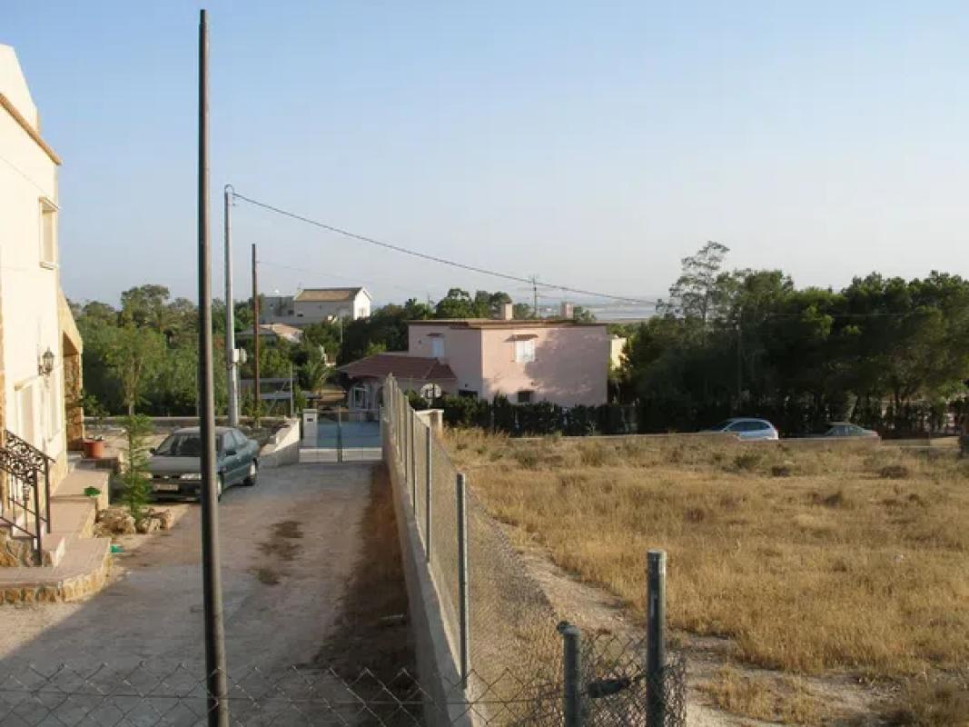 Działka na sprzedaż w Santa Pola, Alicante photo 1