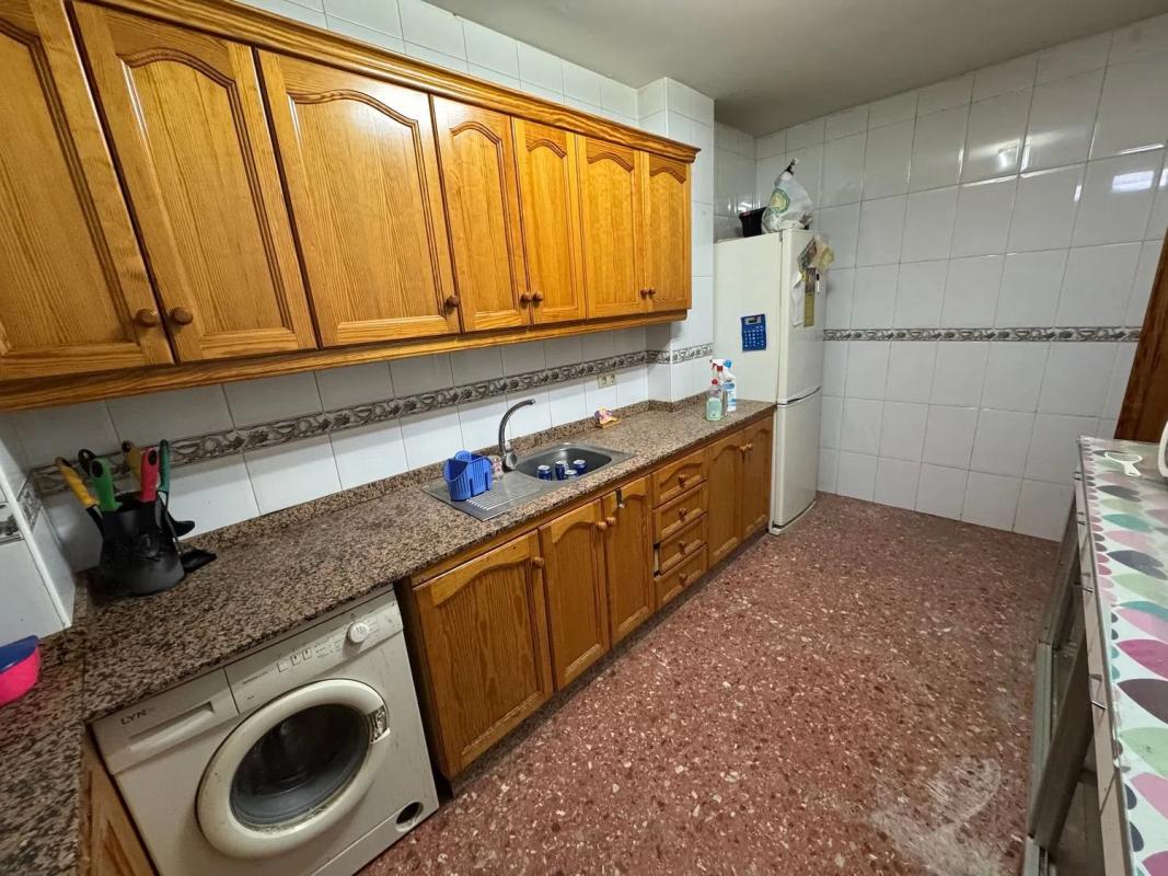 Sale of apartment in Calle Gran Capitán, Villena
 photo 2