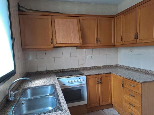 Apartment for sale in  Calle San Isidro, Villena photo 3