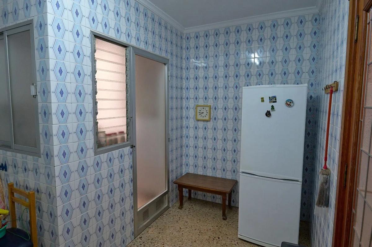 Sale of apartment in Calle Rulda s/n, Villena
photo 1