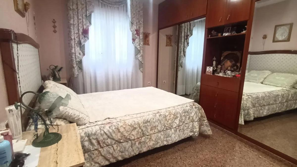 Sale of apartment in El Carril - Paseo de Chapi, Villena
photo 3