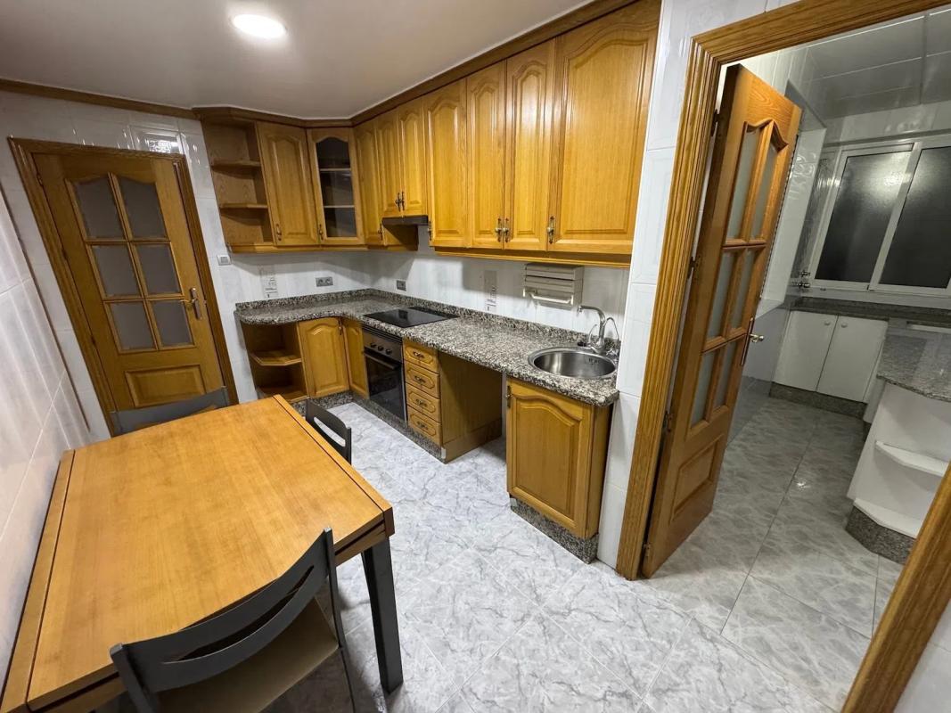 Sale of apartment in Avenida de Novelda, Villena
photo 2