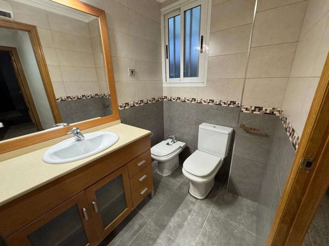 Sale of apartment in Avenida de Novelda, Villena
photo 3