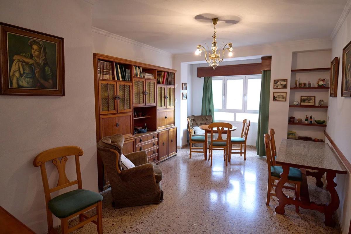 Sprzedaż mieszkania w Calle Rulda, 12, Villena
 photo 3